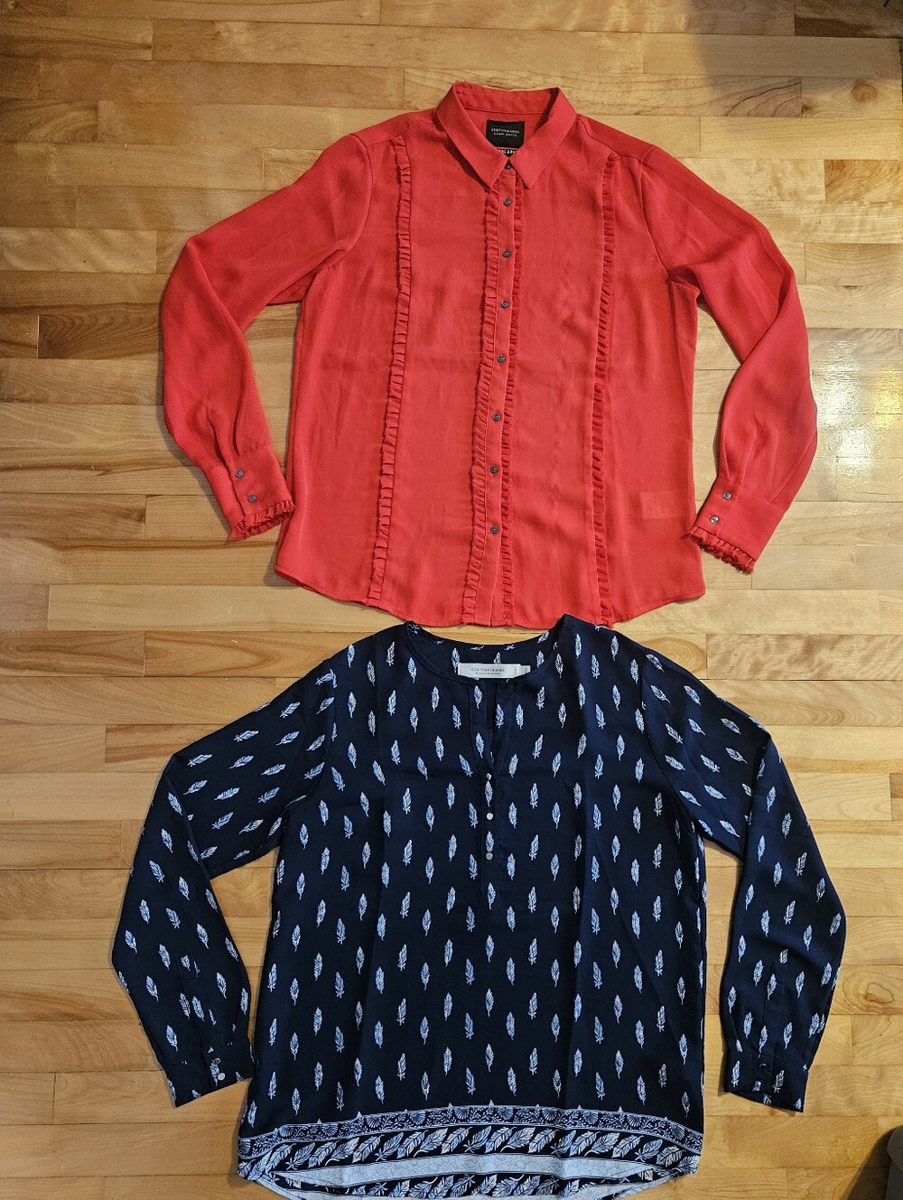 Blouses Pair Size M - Picture 15 of 15